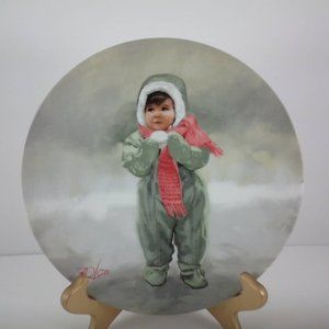 "Winter Angel" Wonder of Childhood Plate Col.. 3rd issue #0154A, 1984